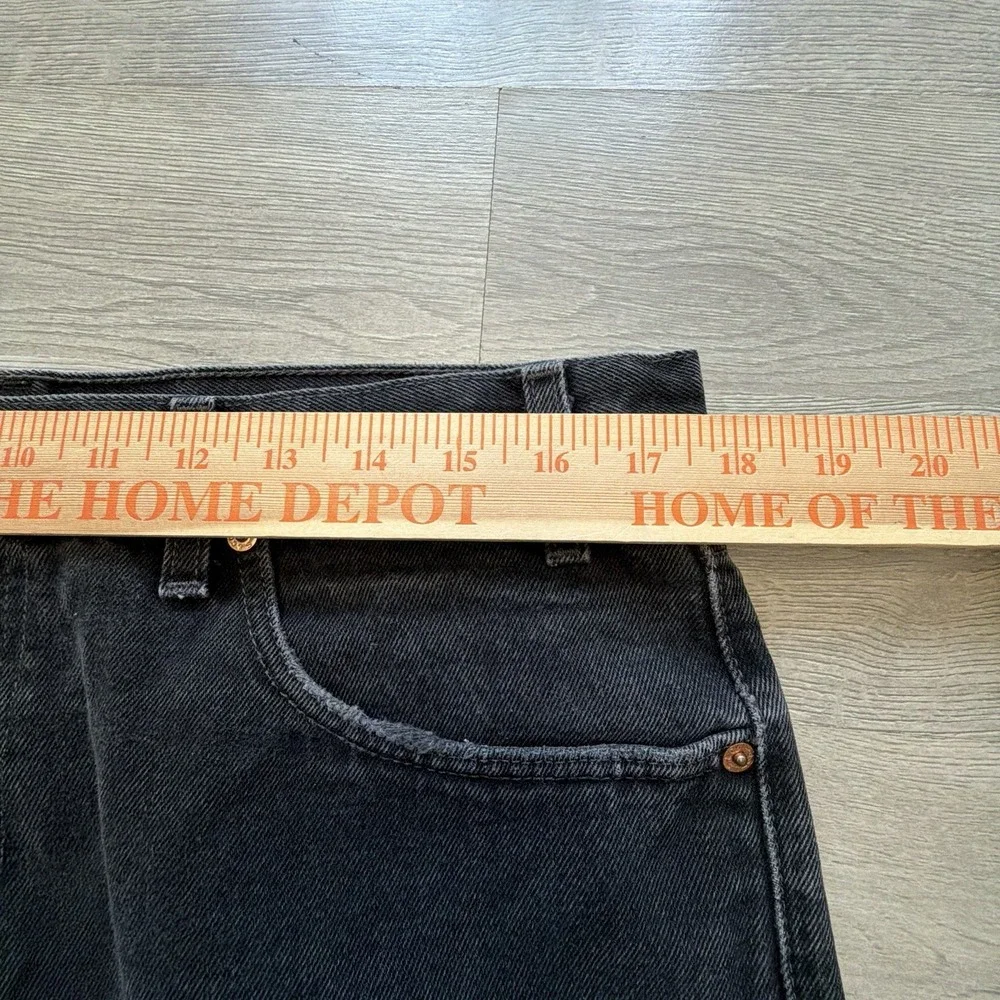 Vintage 90s Levis 550 Jeans Mens 36x34 Black Made in USA Relaxed Fit Denim